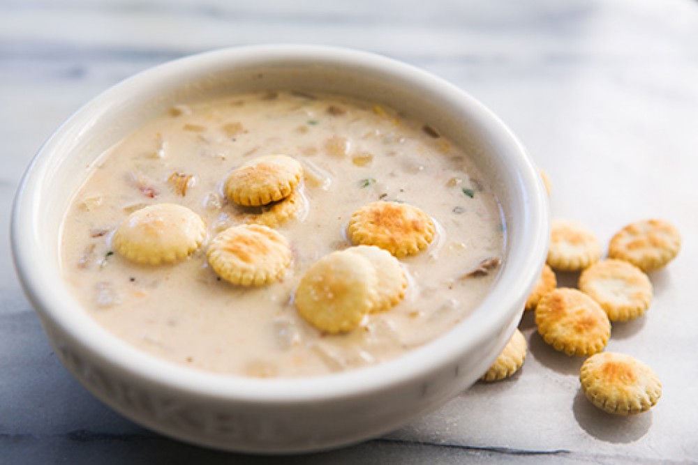 Crock Pot Clam Chowder