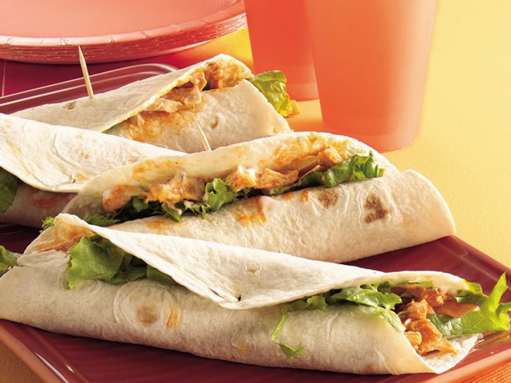 Crock Pot Buffalo Chicken Wraps