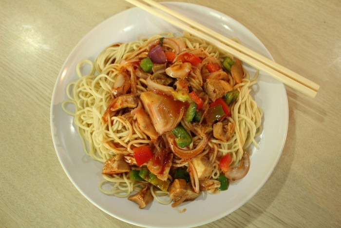 Instant Pot Thai Peanut Butter Chicken and Noodles