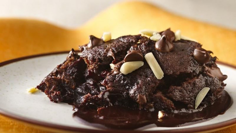 Crock Pot Hot Fudge-Cherry Pudding Cake