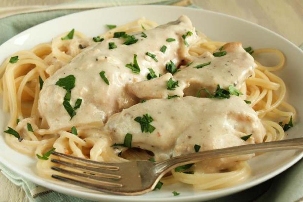 Crock Pot Cheese Chicken